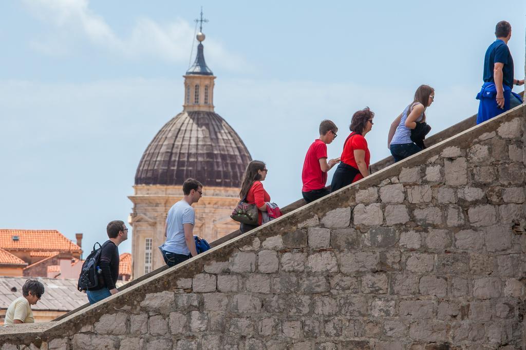 Ragusa City Walls Apartments Bagian luar foto
