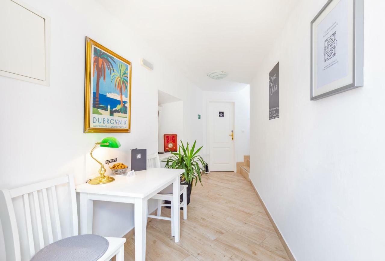 Ragusa City Walls Apartments Bagian luar foto