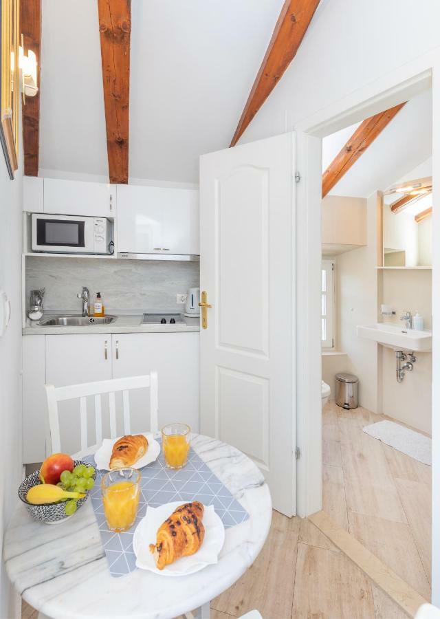 Ragusa City Walls Apartments Bagian luar foto