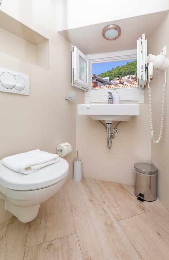 Ragusa City Walls Apartments Bagian luar foto